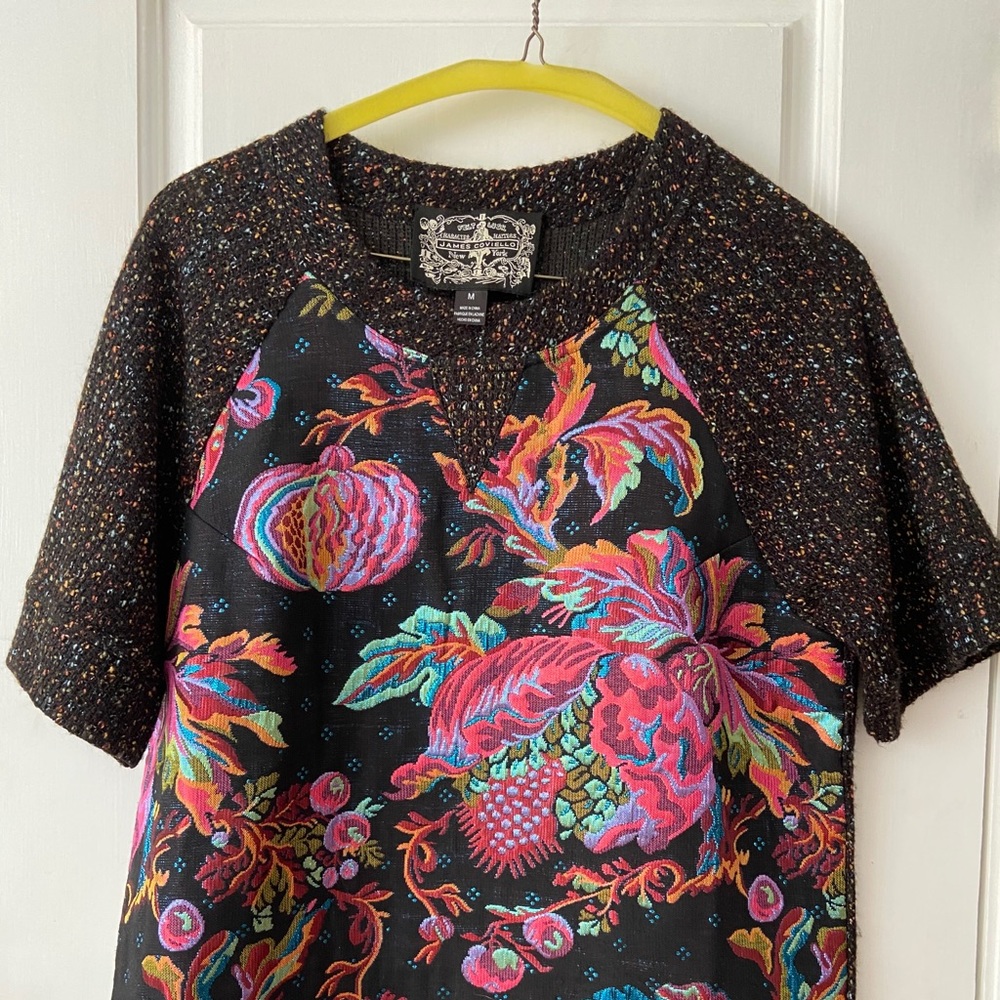 James Coviello short sleeve sweater, size medium